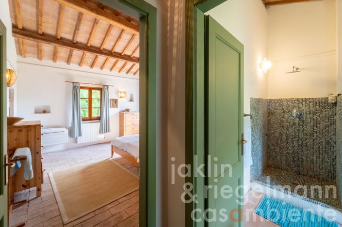 Image No.29-5 Bed Country House for sale