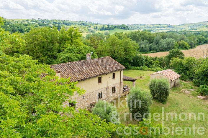 Image No.7-5 Bed Country House for sale