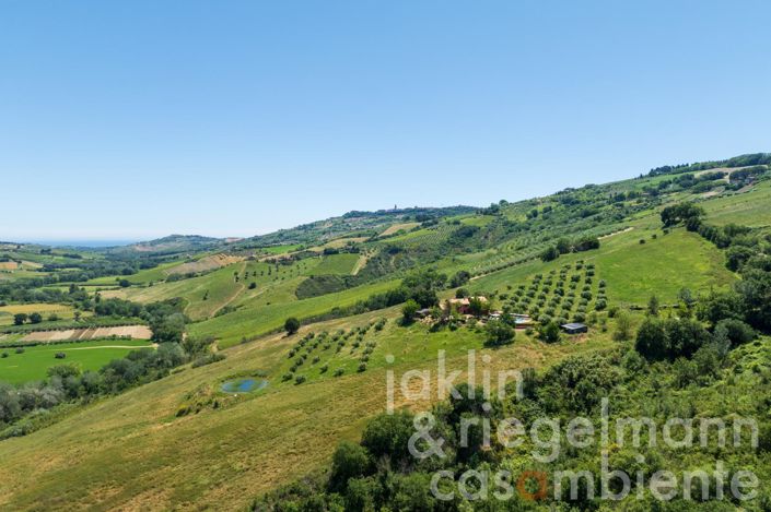 Image No.20-8 Bed Country House for sale