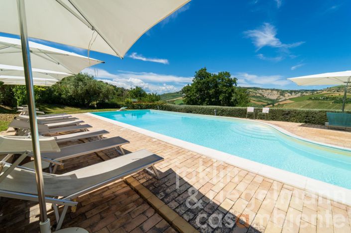 Image No.26-8 Bed Country House for sale