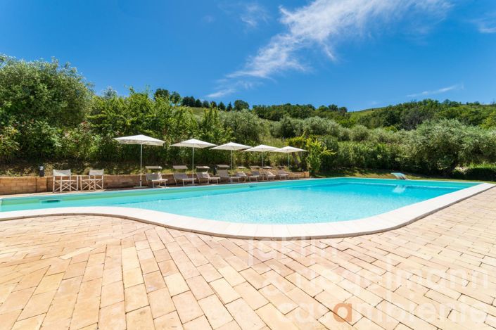 Image No.29-8 Bed Country House for sale