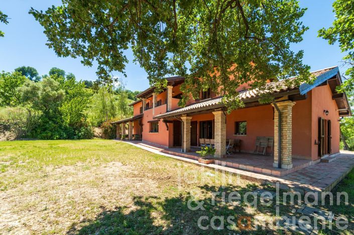 Image No.35-8 Bed Country House for sale