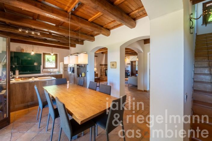 Image No.46-8 Bed Country House for sale