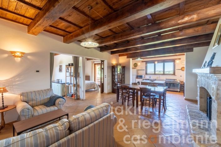 Image No.63-8 Bed Country House for sale