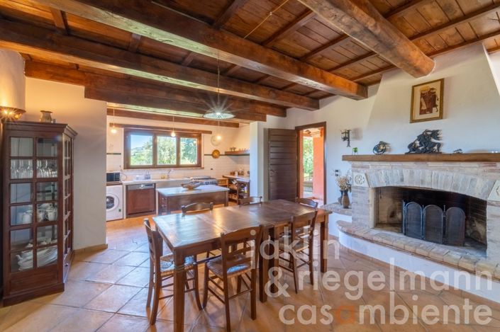 Image No.65-8 Bed Country House for sale