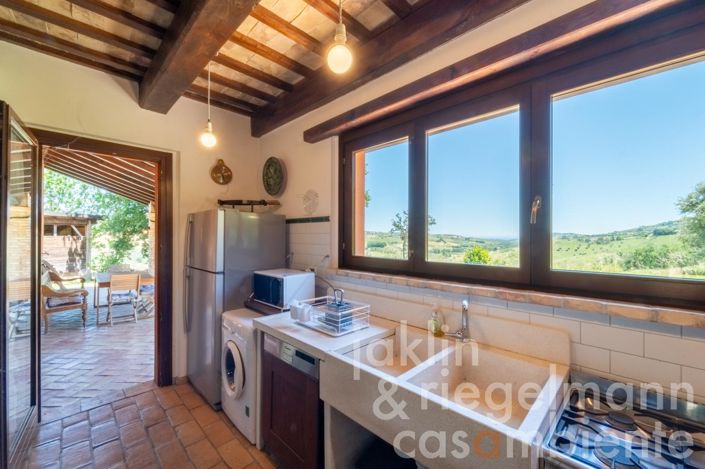 Image No.68-8 Bed Country House for sale