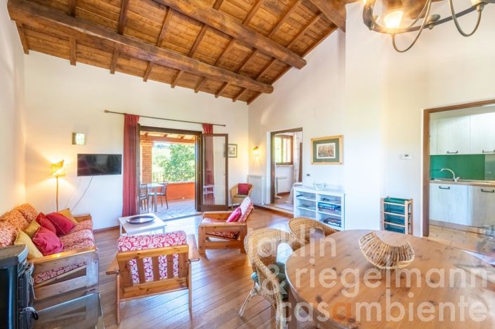 Image No.74-8 Bed Country House for sale