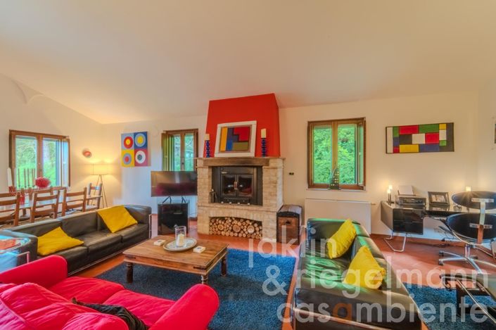 Image No.17-Maison de campagne de 3 chambres à vendre à Marsciano