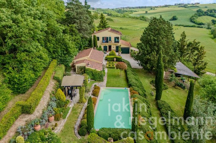 Image No.3-Maison de campagne de 3 chambres à vendre à Marsciano