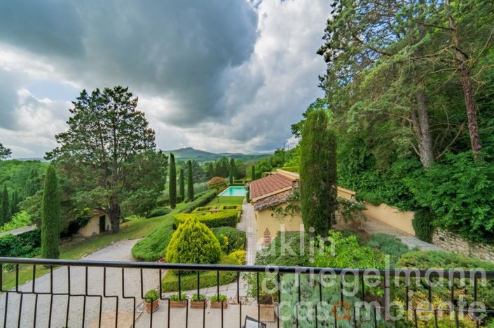 Image No.22-Maison de campagne de 3 chambres à vendre à Marsciano