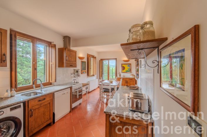 Image No.24-3 Bed Country House for sale