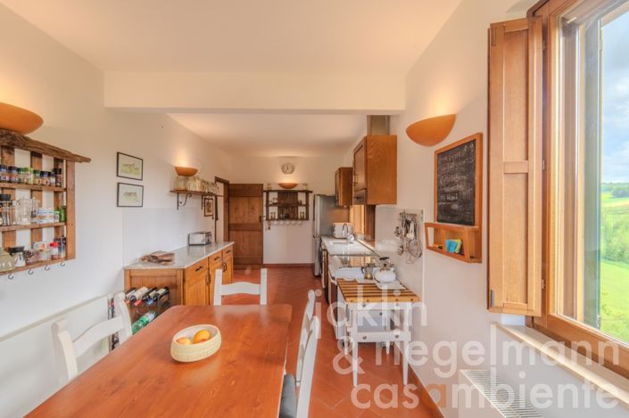 Image No.26-Maison de campagne de 3 chambres à vendre à Marsciano