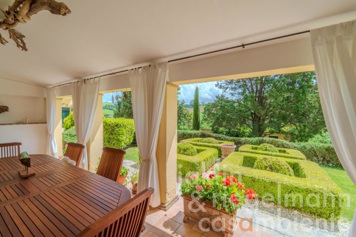 Image No.52-3 Bed Country House for sale