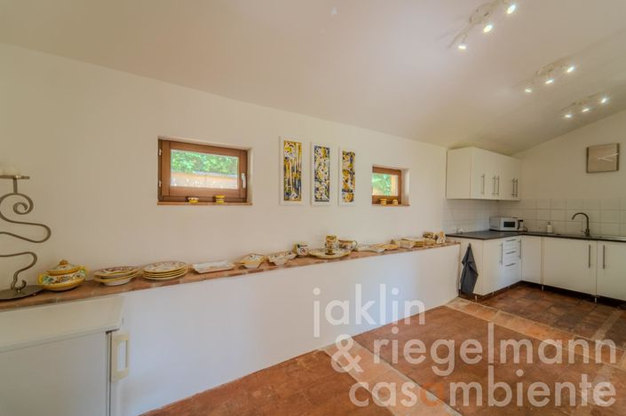 Image No.54-3 Bed Country House for sale