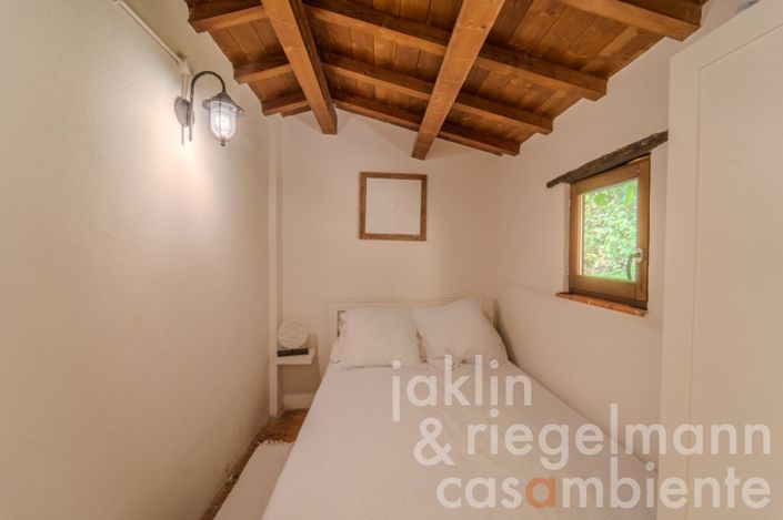 Image No.57-Maison de campagne de 3 chambres à vendre à Marsciano