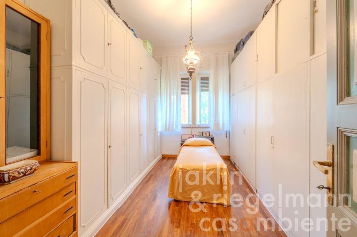 Image No.20-3 Bed Townhouse for sale