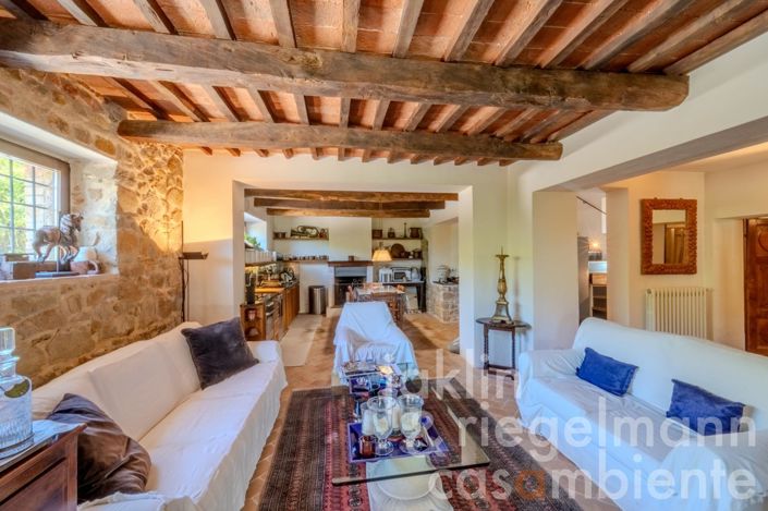 Image No.20-3 Bed Country House for sale