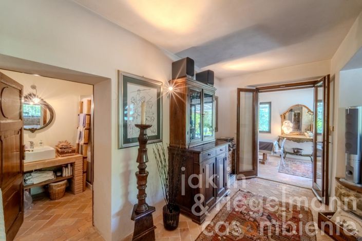 Image No.21-3 Bed Country House for sale