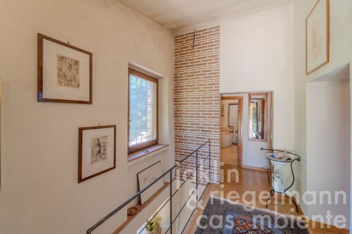 Image No.25-3 Bed Country House for sale