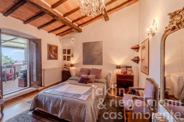 Image No.28-3 Bed Country House for sale
