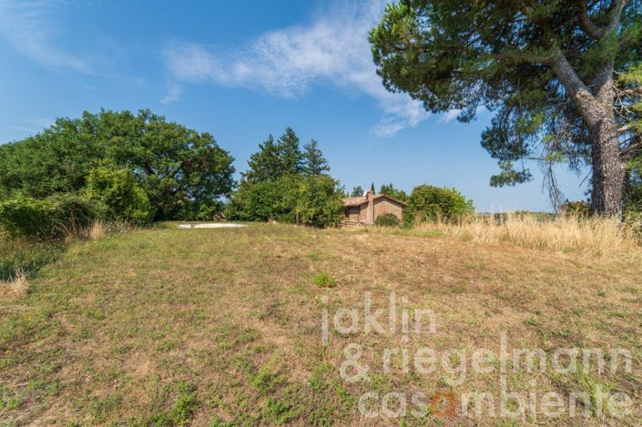 Image No.25-4 Bed Farmhouse for sale