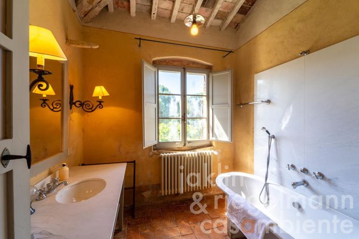 Image No.58-Villa de 10 chambres à vendre à Monte San Savino