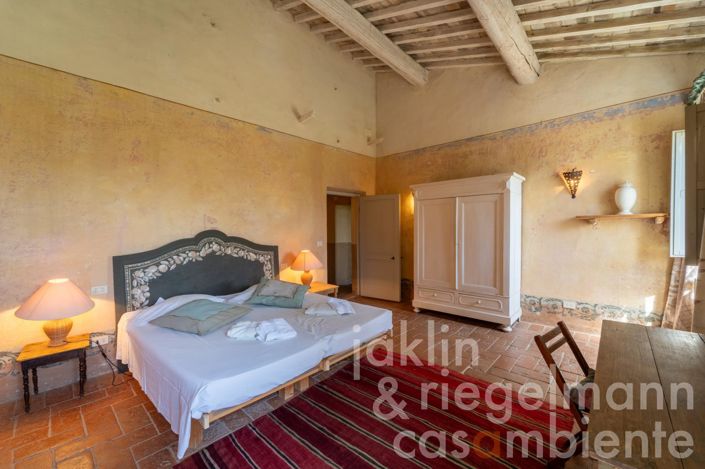 Image No.59-10 Bed Villa for sale