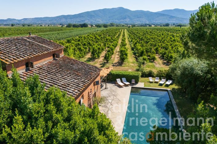 Image No.7-10 Bed Villa for sale