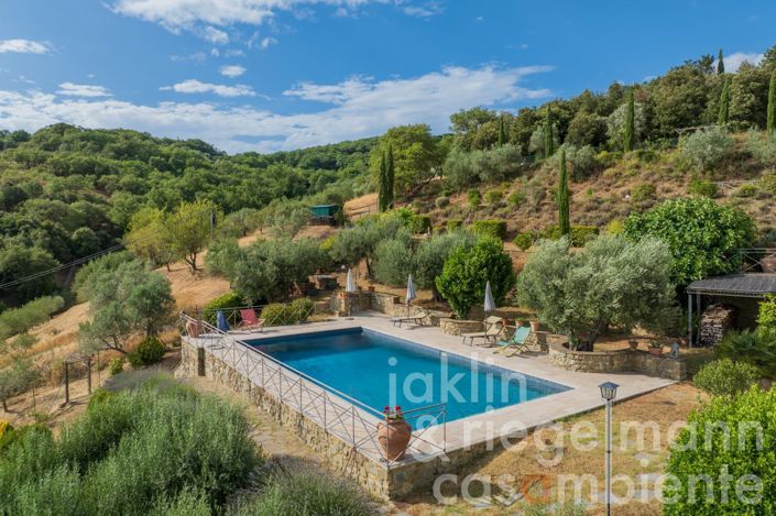 Image No.15-5 Bed Villa for sale