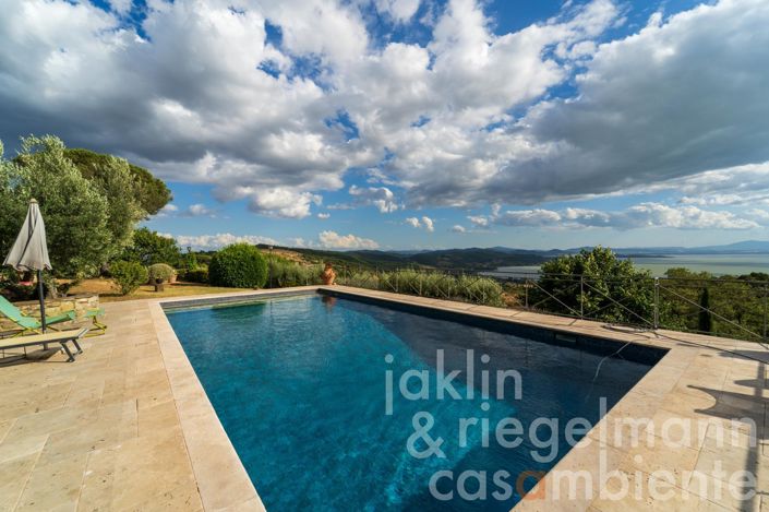 Image No.62-5 Bed Villa for sale