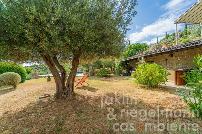 Image No.70-5 Bed Villa for sale