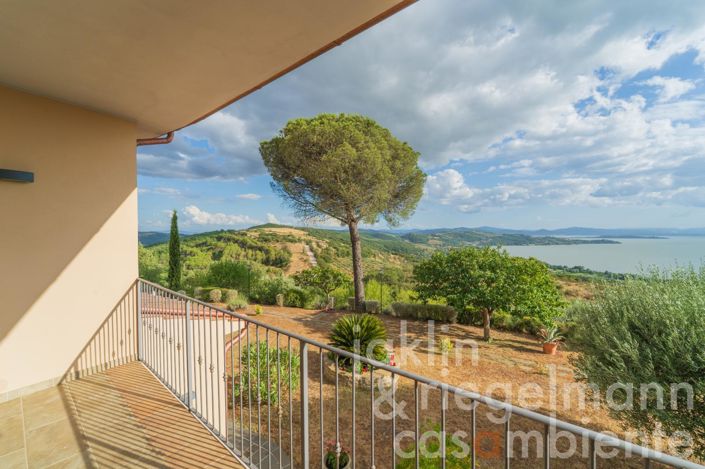 Image No.76-5 Bed Villa for sale