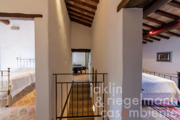 Image No.38-4 Bed Country House for sale