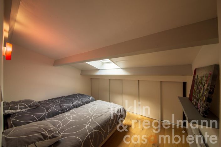 Image No.30-5 Bed Townhouse for sale