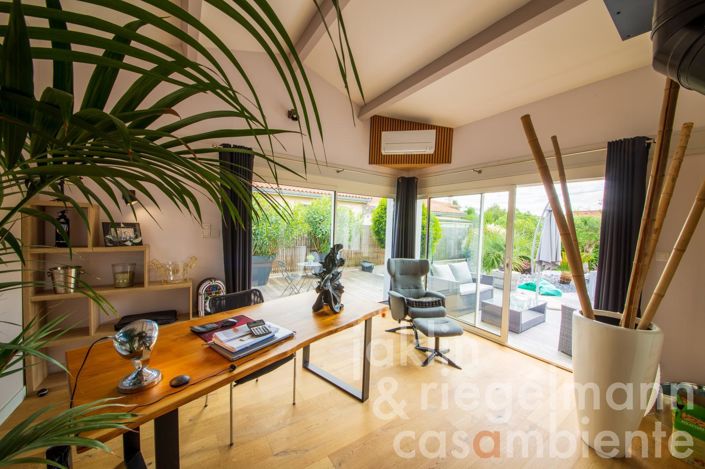 Image No.4-5 Bed Townhouse for sale