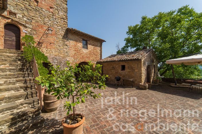 Image No.27-Maison de campagne de 7 chambres à vendre à Perugia