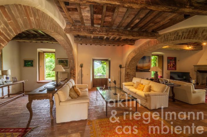 Image No.35-Maison de campagne de 7 chambres à vendre à Perugia