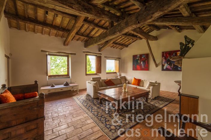 Image No.46-7 Bed Country House for sale