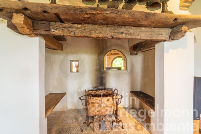 Image No.49-Maison de campagne de 7 chambres à vendre à Perugia