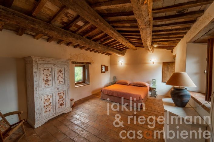 Image No.56-Maison de campagne de 7 chambres à vendre à Perugia