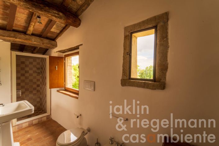 Image No.58-Maison de campagne de 7 chambres à vendre à Perugia