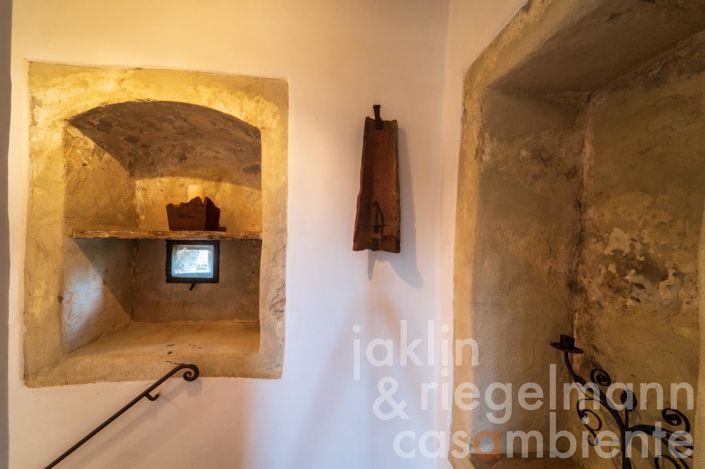 Image No.62-7 Bed Country House for sale