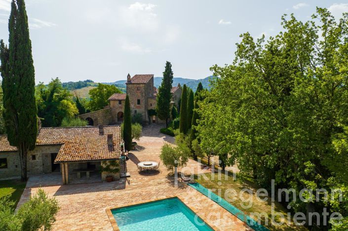 Image No.65-7 Bed Country House for sale