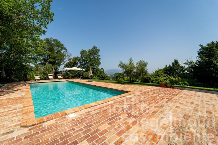 Image No.69-7 Bed Country House for sale