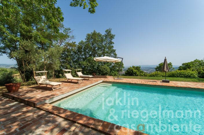 Image No.70-7 Bed Country House for sale