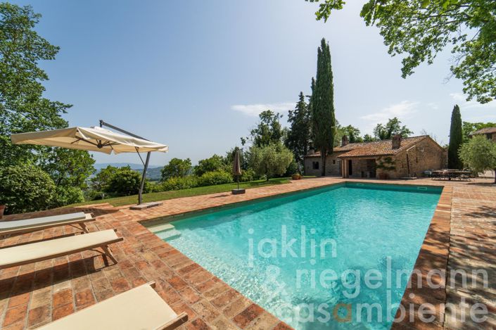 Image No.72-7 Bed Country House for sale