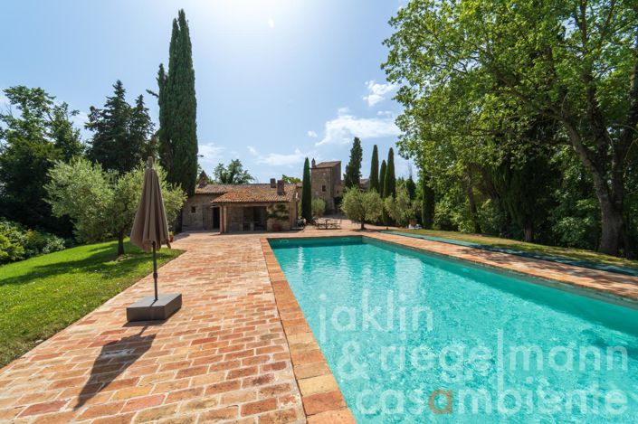 Image No.73-7 Bed Country House for sale