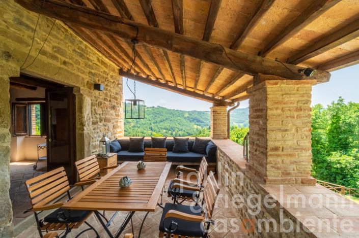 Image No.17-4 Bed Country House for sale