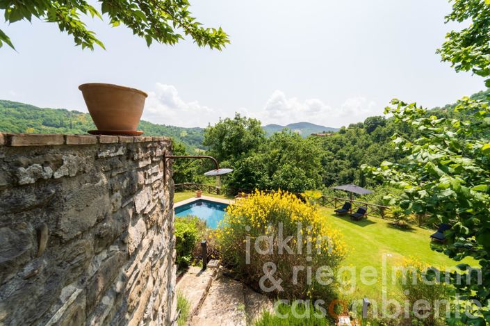 Image No.32-4 Bed Country House for sale