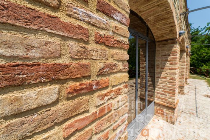 Image No.48-4 Bed Country House for sale